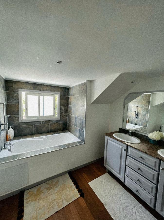 Villa Kazabona Saint-Pierre Centre - Chambres D'Hote Esterno foto